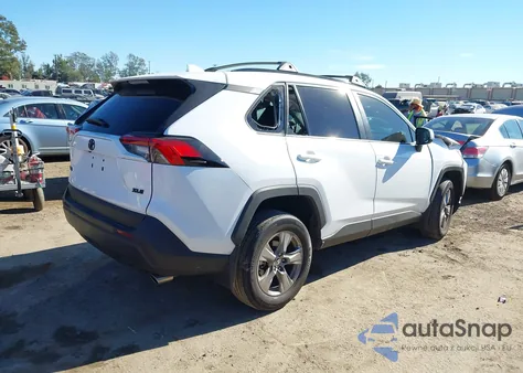 2024 Toyota Rav4 Xle из США, поврежденный, VIN 2T3W1RFV6RW349297